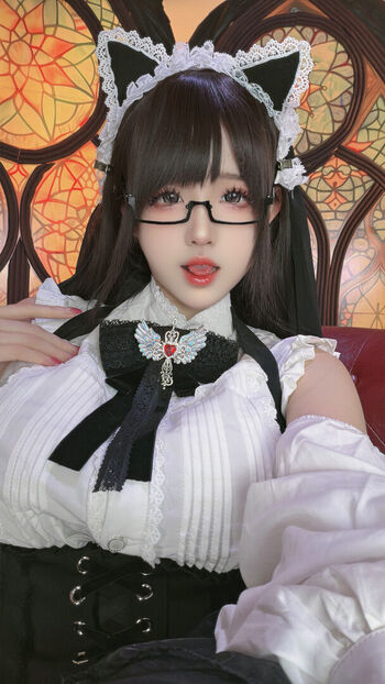 Mikomikoww