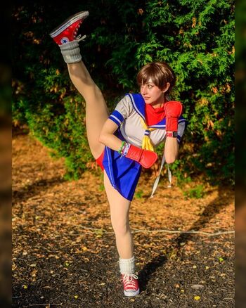 mimidoescosplay