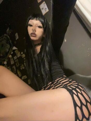 Full leaked Moly sika private onlyfans photo