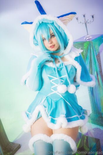 Momoiro Cosplay