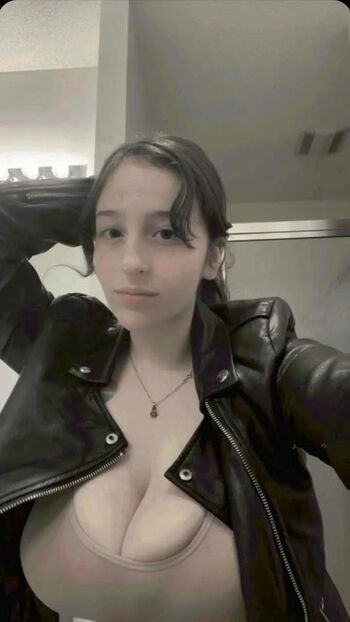 Full leaked Mor nissan private onlyfans photo