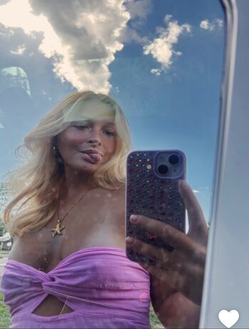 Full leaked Morggg private onlyfans photo