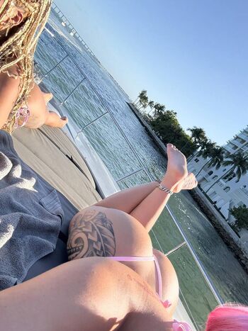 Full leaked Ms trigga happy page private onlyfans photo