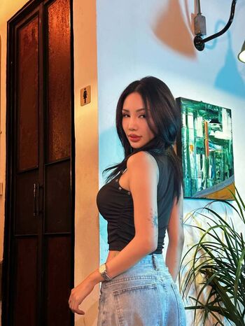 Full leaked Mukchaaliinee private onlyfans photo