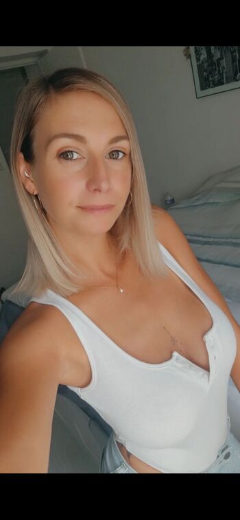 Full leaked Mum tosun private onlyfans photo