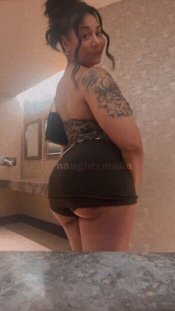 Full leaked Naughtymalia private onlyfans photo