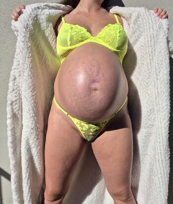 Full leaked Naughtymissellexxx private onlyfans photo