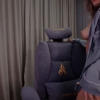 Full leaked Nelliecutest private onlyfans photo