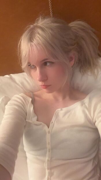 Full leaked Norafawn private onlyfans photo