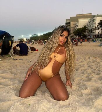 Novinhas Peitudas