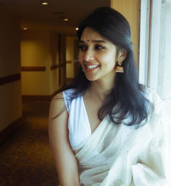 Nyla Usha
