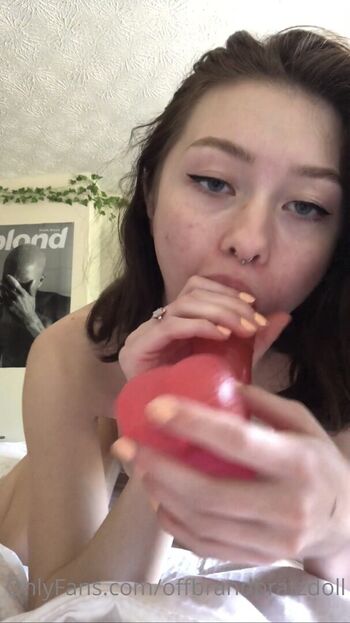 Offbrandbratzdoll