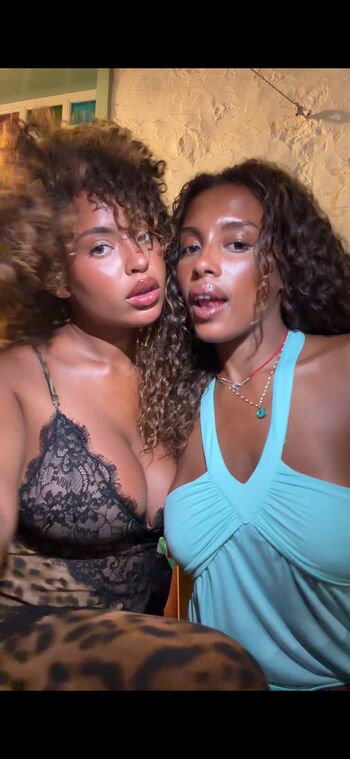 Full leaked Paolalct locatell private onlyfans photo