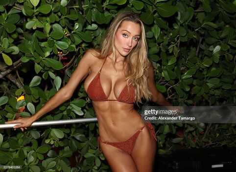 Full leaked Penny lane private onlyfans photo