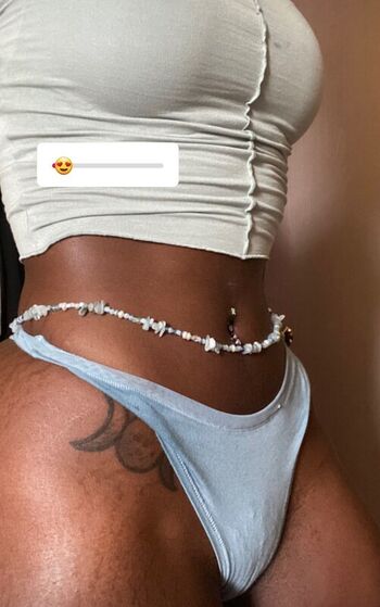 Full leaked Pieseesmoon private onlyfans photo
