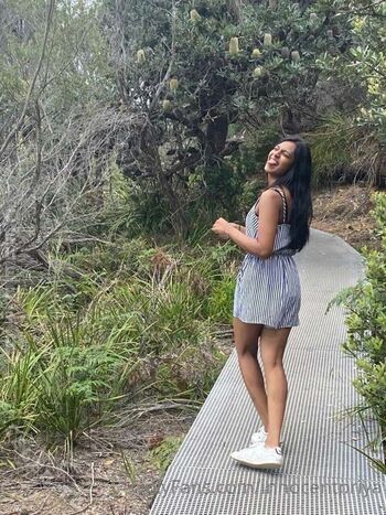 Full leaked Prettypriyaa private onlyfans photo