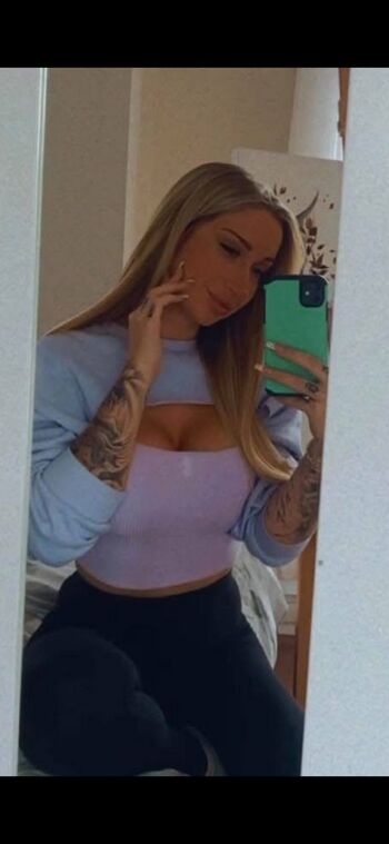 Full leaked Quebecoises private onlyfans photo