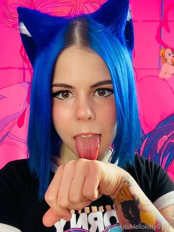 QueenAliceX