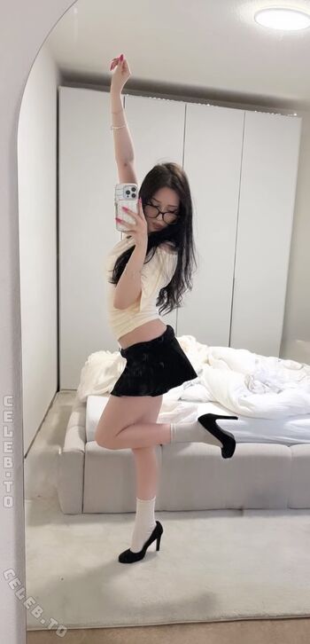 Full leaked Reallizsa private onlyfans photo