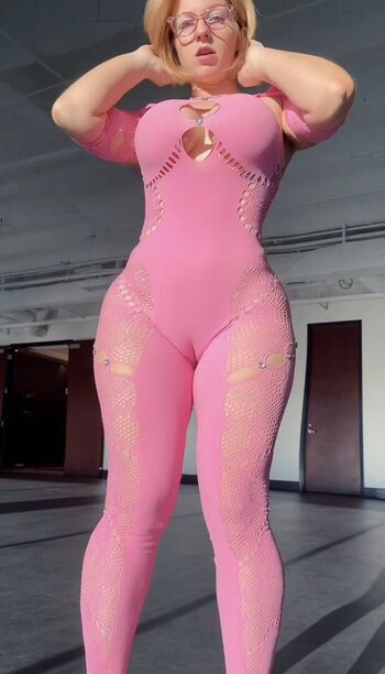realpeachy_nsfw