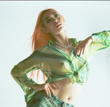 Rina Sawayama