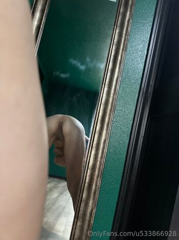 Full leaked Rose w private onlyfans photo
