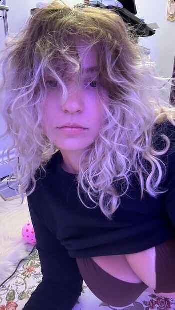 Full leaked Roseasmr private onlyfans photo