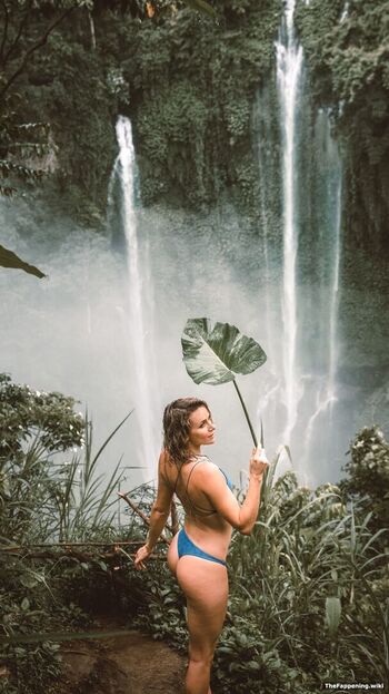 Full leaked Shantel van private onlyfans photo