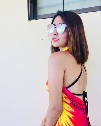 Sheena dela Cruz