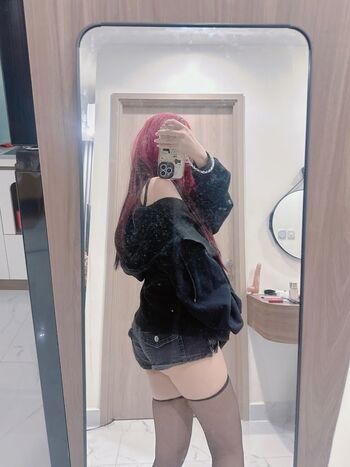 Full leaked Shiroi private onlyfans photo