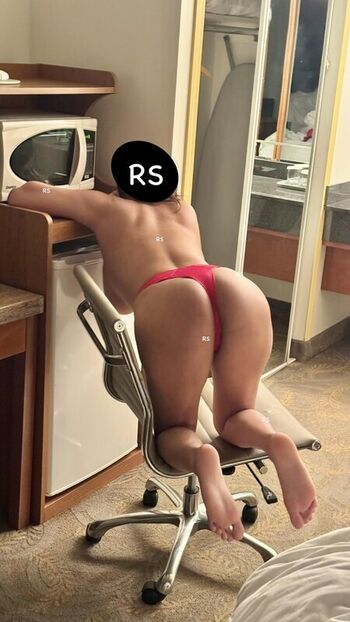 Full leaked Sim r private onlyfans photo