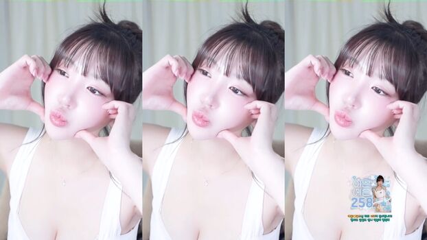 Son Ye Eun