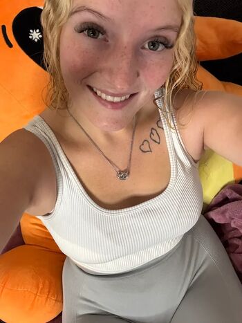 Full leaked Sophie cute private onlyfans photo