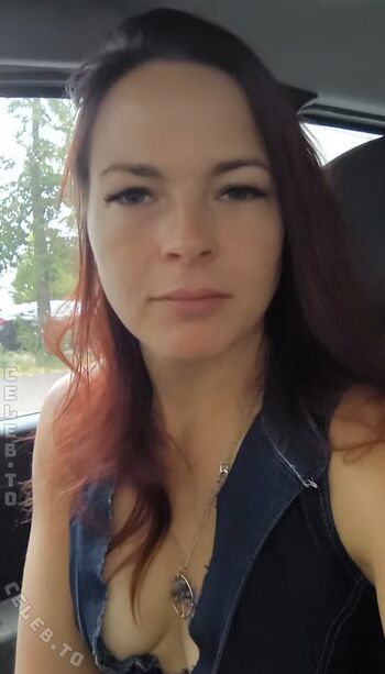 Sophie Lankovits