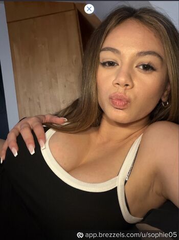 Full leaked Sophie private onlyfans photo
