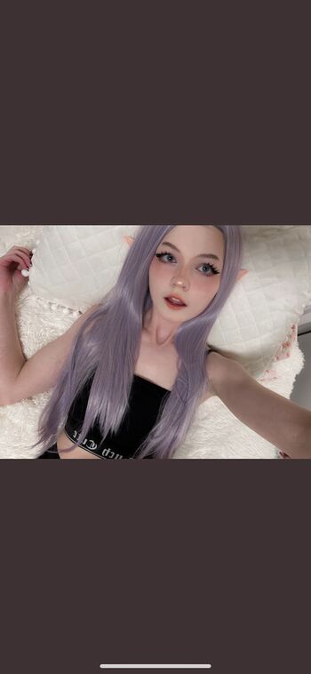 Full leaked Strawbeariemilk private onlyfans photo