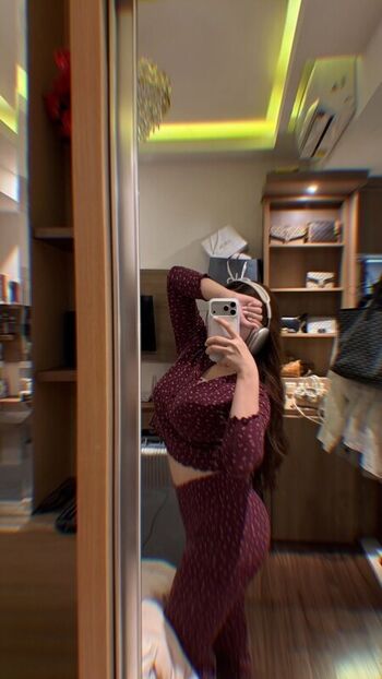Full leaked Susiputri private onlyfans photo