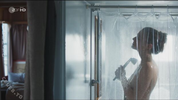 Svenja Jung