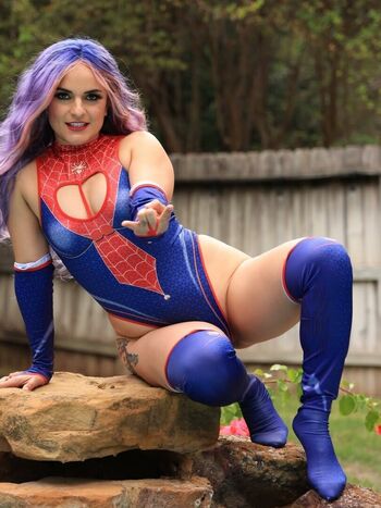 Thunder Rosa