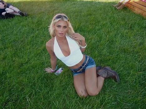 Full leaked Trixie hyde private onlyfans photo