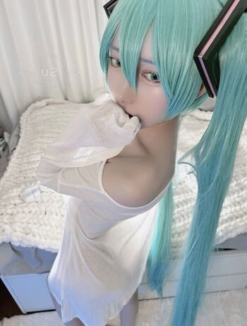 Full leaked Umiku private onlyfans photo