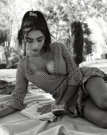 Valentina Buzzurro