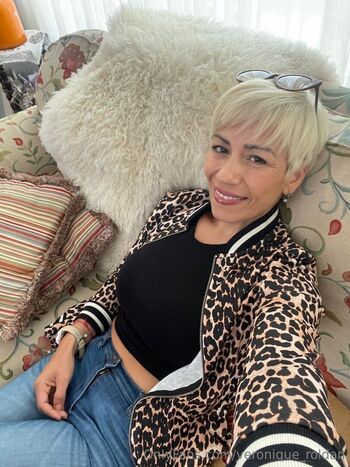 Full leaked Veronique private onlyfans photo