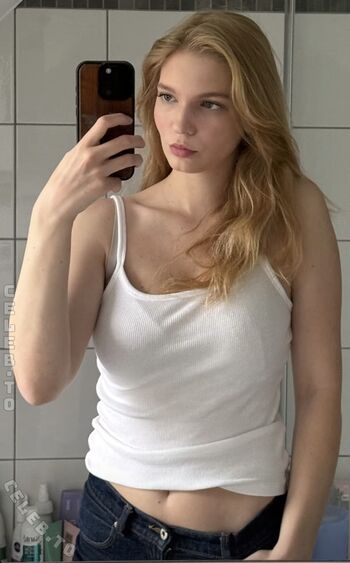 Full leaked Vivien michelle private onlyfans photo
