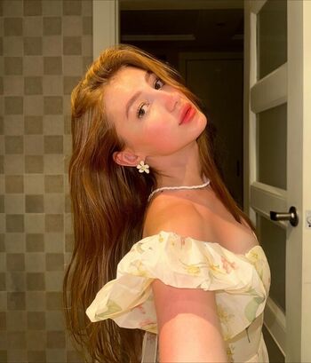 Full leaked Voroninnaa private onlyfans photo