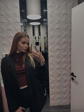 Full leaked Whitebaby private onlyfans photo