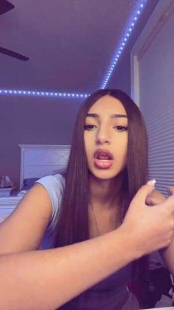 Full leaked Paula duprat/ private onlyfans photo