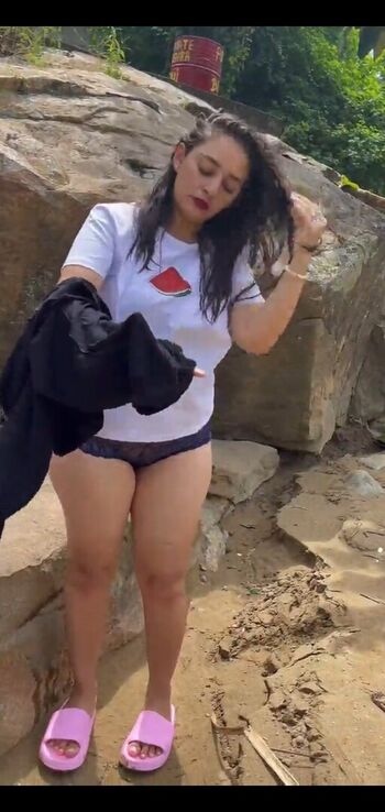 Full leaked Gingerline/ private onlyfans photo