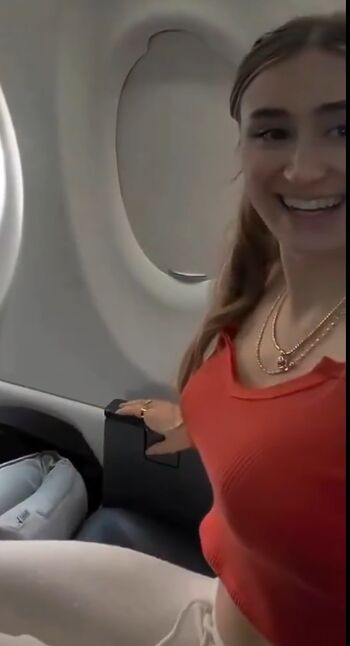 Full leaked Arabelle raphael / private onlyfans photo
