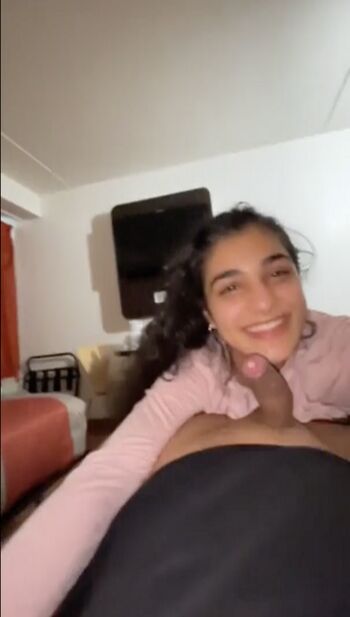Full leaked Who is this private onlyfans photo